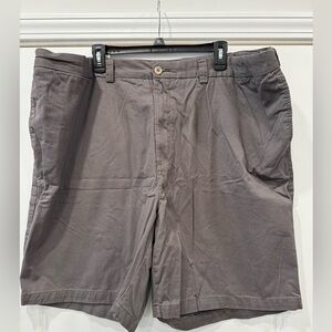 Men’s HB dark gray shorts 48R
